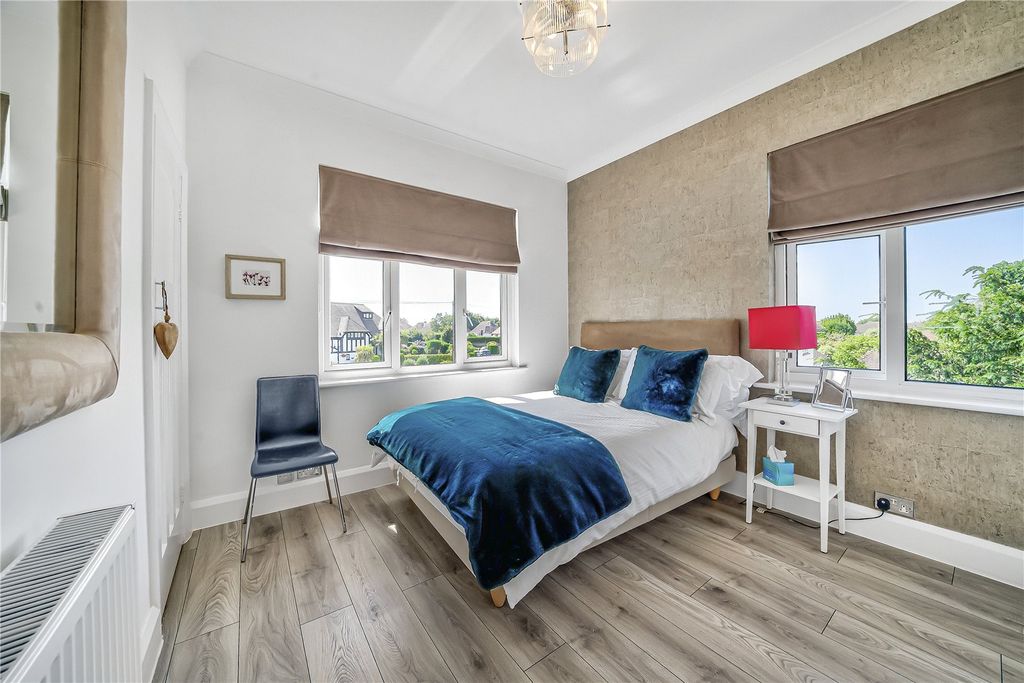 Additional image 32 of 6 bed detached house for saleSouth Walk, Middleton-On-Sea, West Sussex PO22