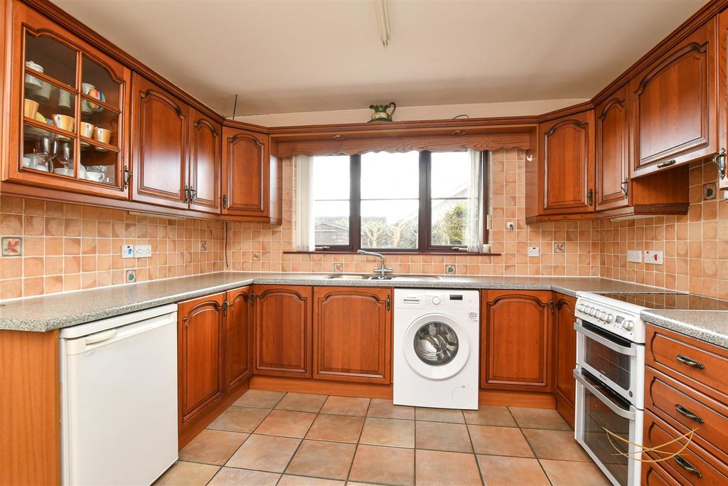 Additional image 17 of 4 bed detached bungalow for saleMeadow Lands, Antrim BT41