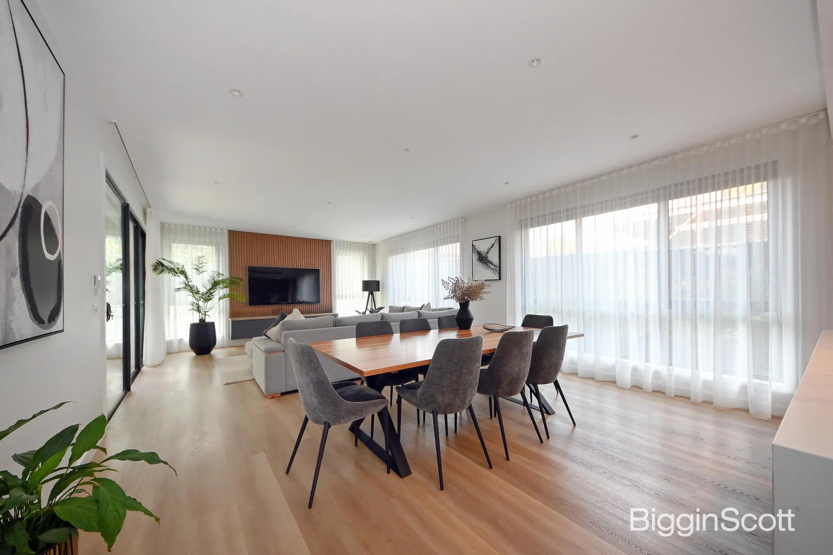 Additional image 2 of 2/46 Dunscombe Avenue, Glen Waverley VIC 3150