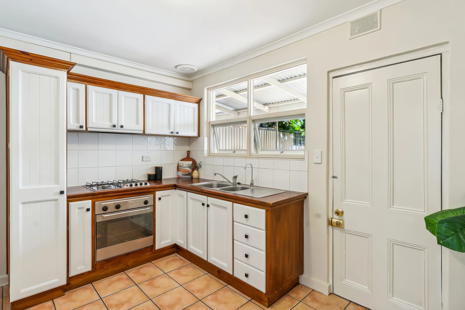 Additional image 8 of 1B Dew Street, Mile End SA 5031