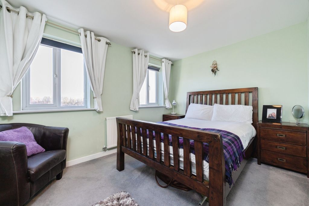 Additional image 9 of 3 bed town house for saleDerwent Water Drive, Blaydon-On-Tyne NE21