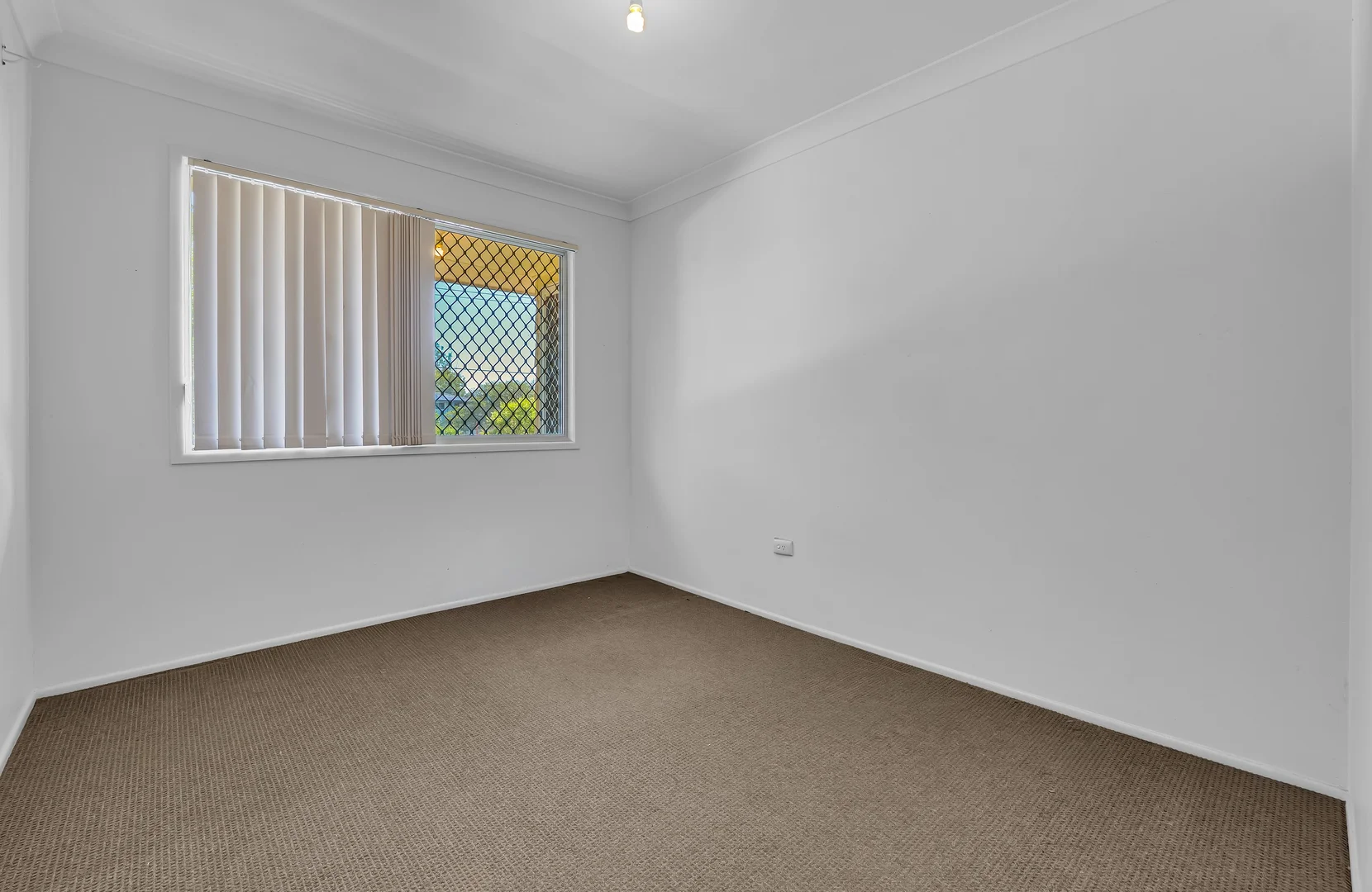 Additional image 10 of 7 Crown Street, Alexandra Hills QLD 4161