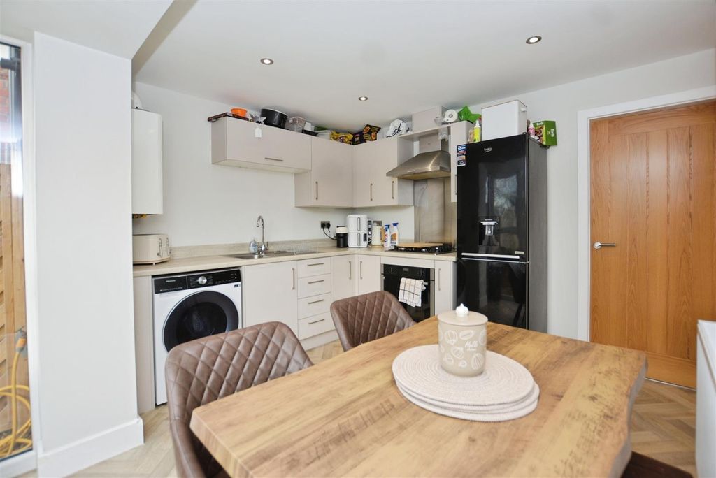 Additional image 2 of 3 bed terraced house for saleElswick Hopper Close, Brigg DN20