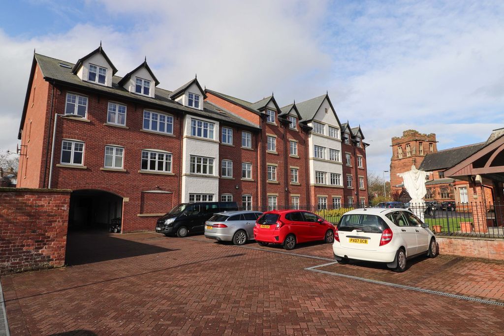 Additional image 13 of 2 bed flat for saleHanson Place, Warwick Square, Carlisle CA1