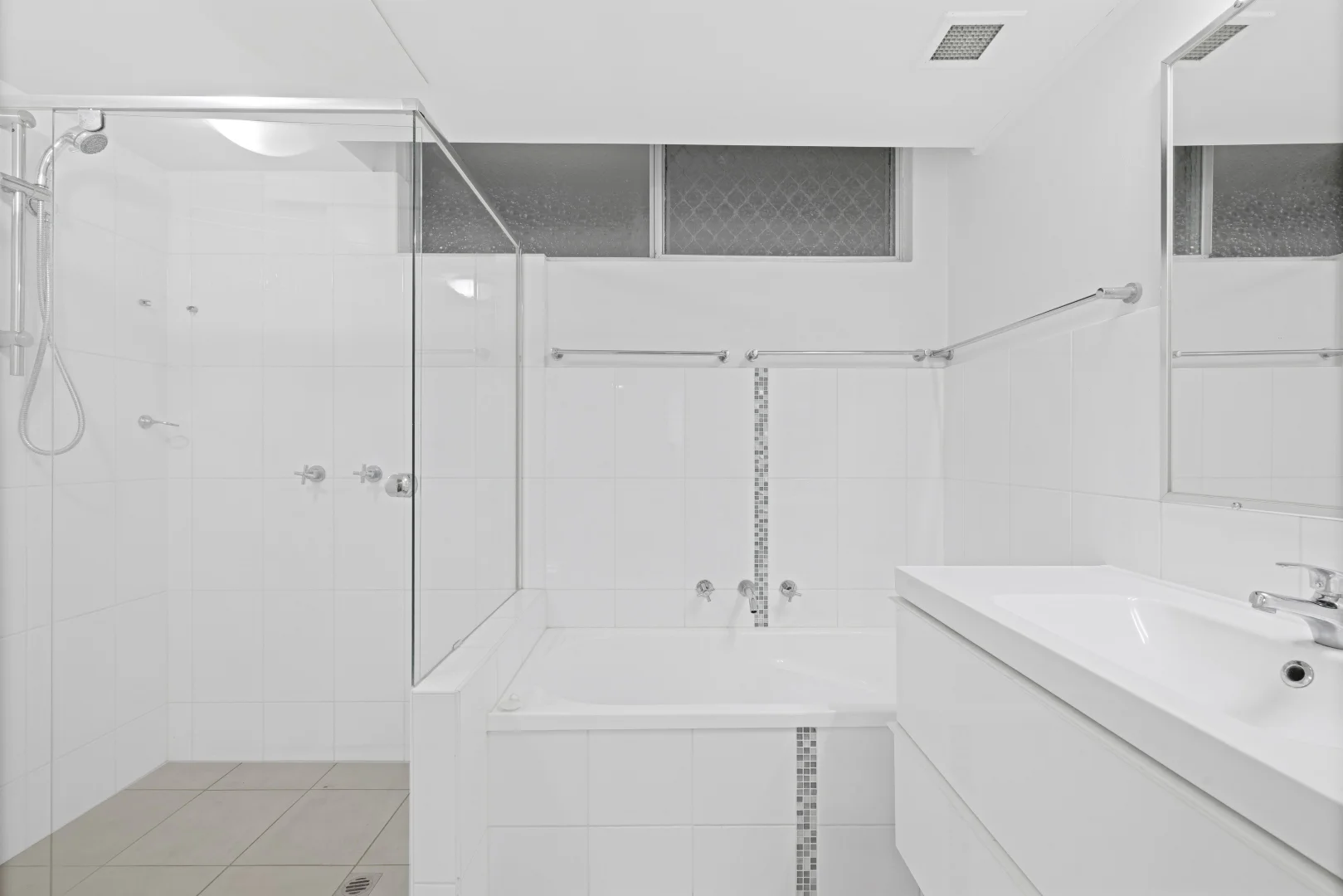 Additional image 7 of 5/280 Hedges Avenue, Mermaid Beach QLD 4218