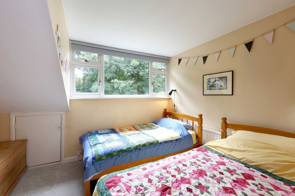 Additional image 18 of 5 bed country house for saleBlind Lane, Bourne End, Buckinghamshire SL8