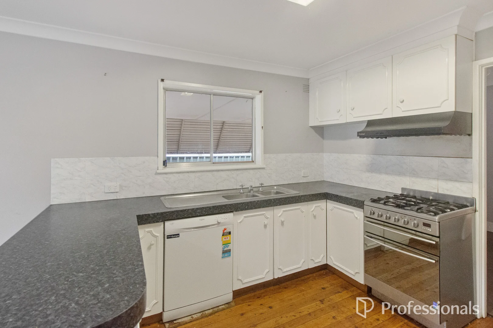 Additional image 4 of 284 Bourke Street, Tolland NSW 2650