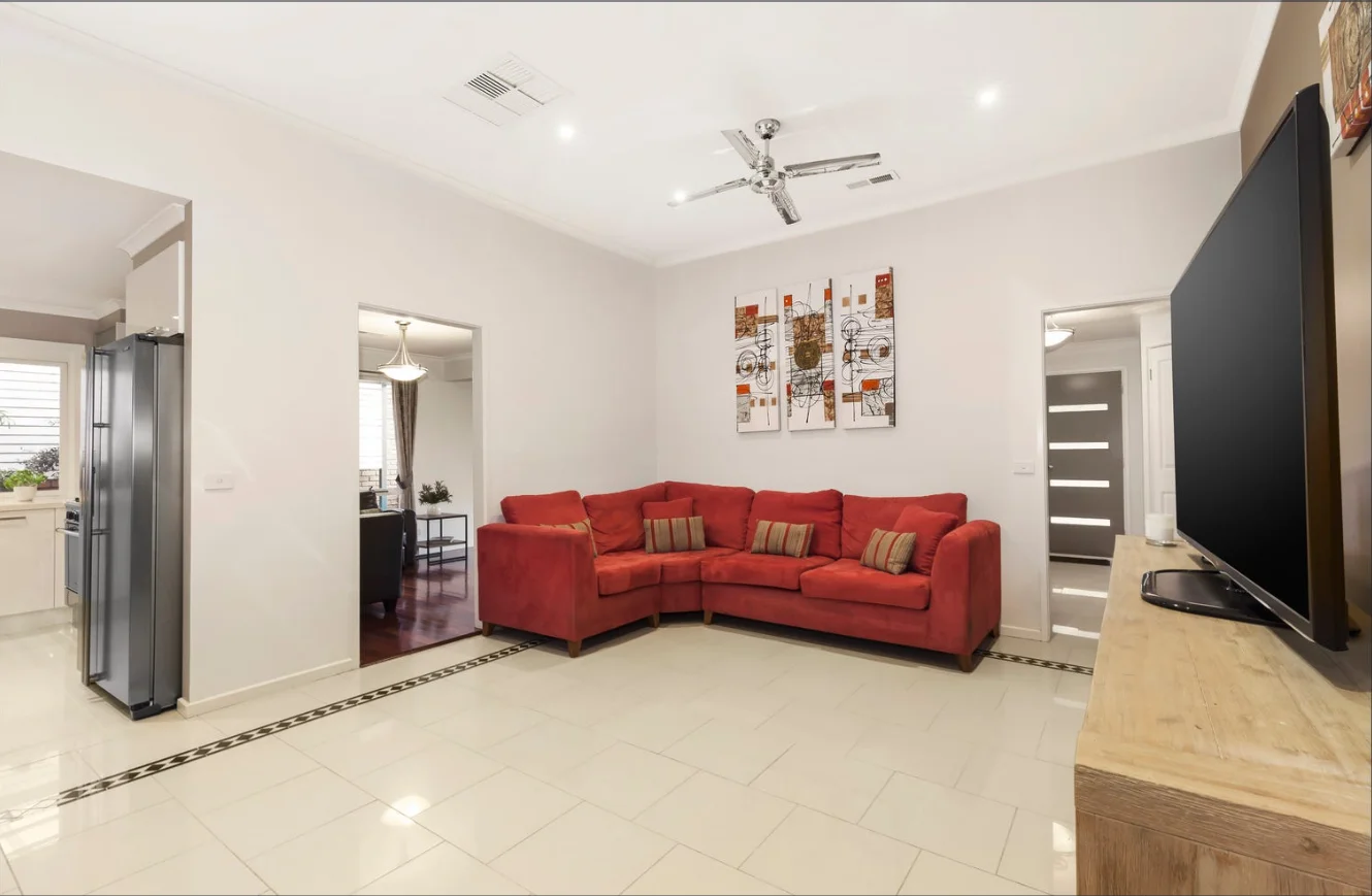 15 Heritage Drive, Mill Park VIC 3082 photo 4