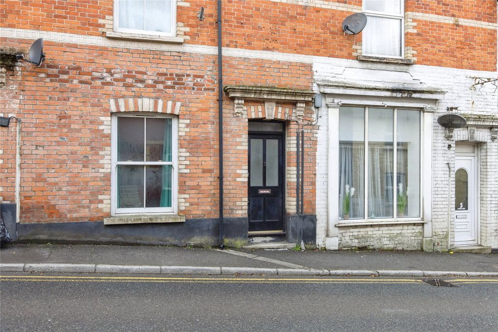 Additional image 12 of 1 bed flat for saleSt. Nicholas Street, Bodmin, Cornwall PL31