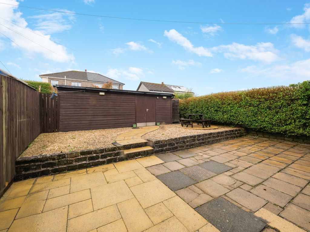 Additional image 15 of 3 bed semi-detached house for saleDunrobin Avenue, Elderslie, Johnstone, Renfrewshire PA5