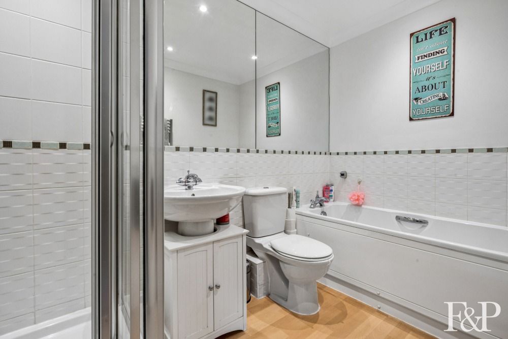 Additional image 16 of 4 bed terraced house for saleBardeen Place, Bracknell RG12