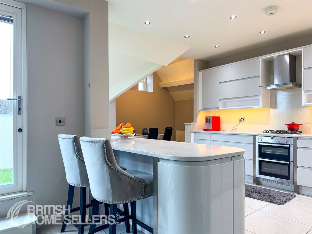 Additional image 5 of 3 bed flat for saleKershaw Drive, Lancaster, Lancashire LA1