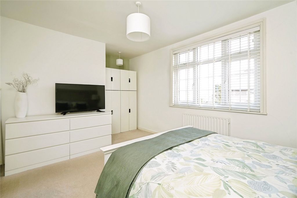Additional image 13 of 2 bed terraced house for saleManor Road, Brackley, Northamptonshire NN13