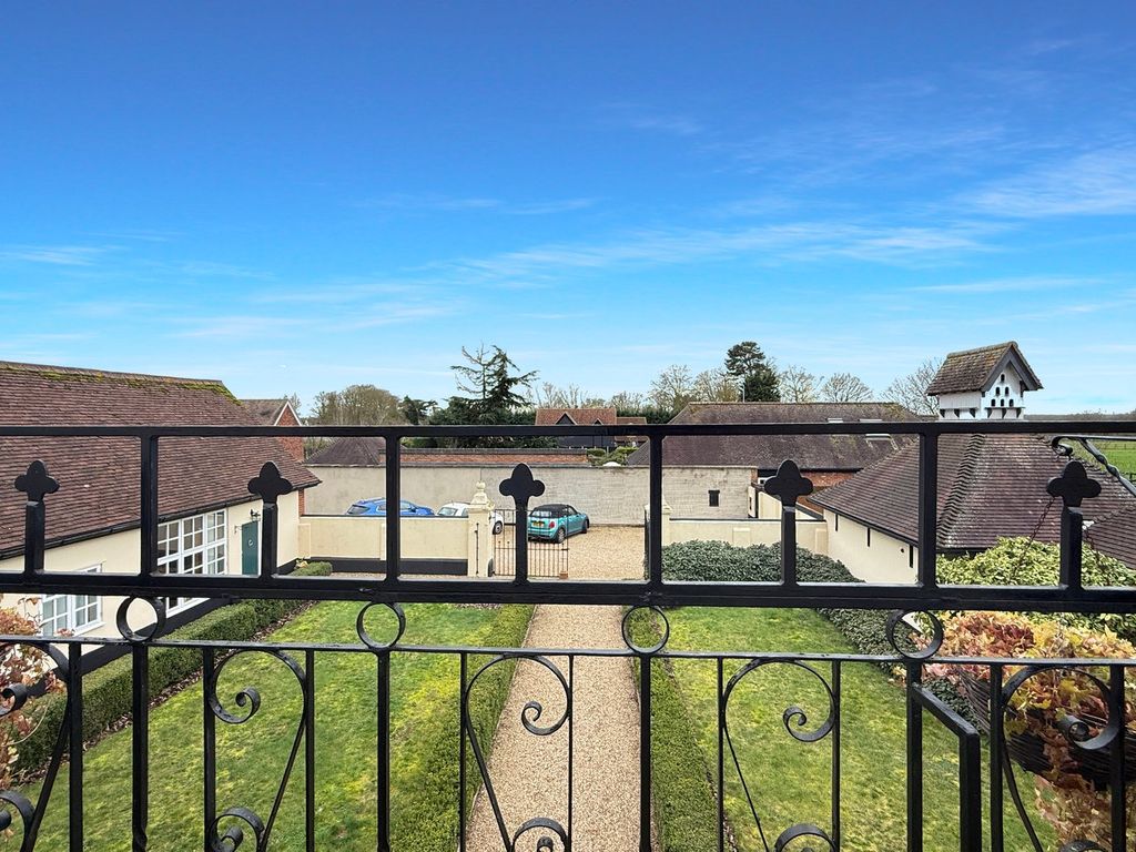 Additional image 7 of 2 bed flat for saleHigh Garrett, Braintree CM7