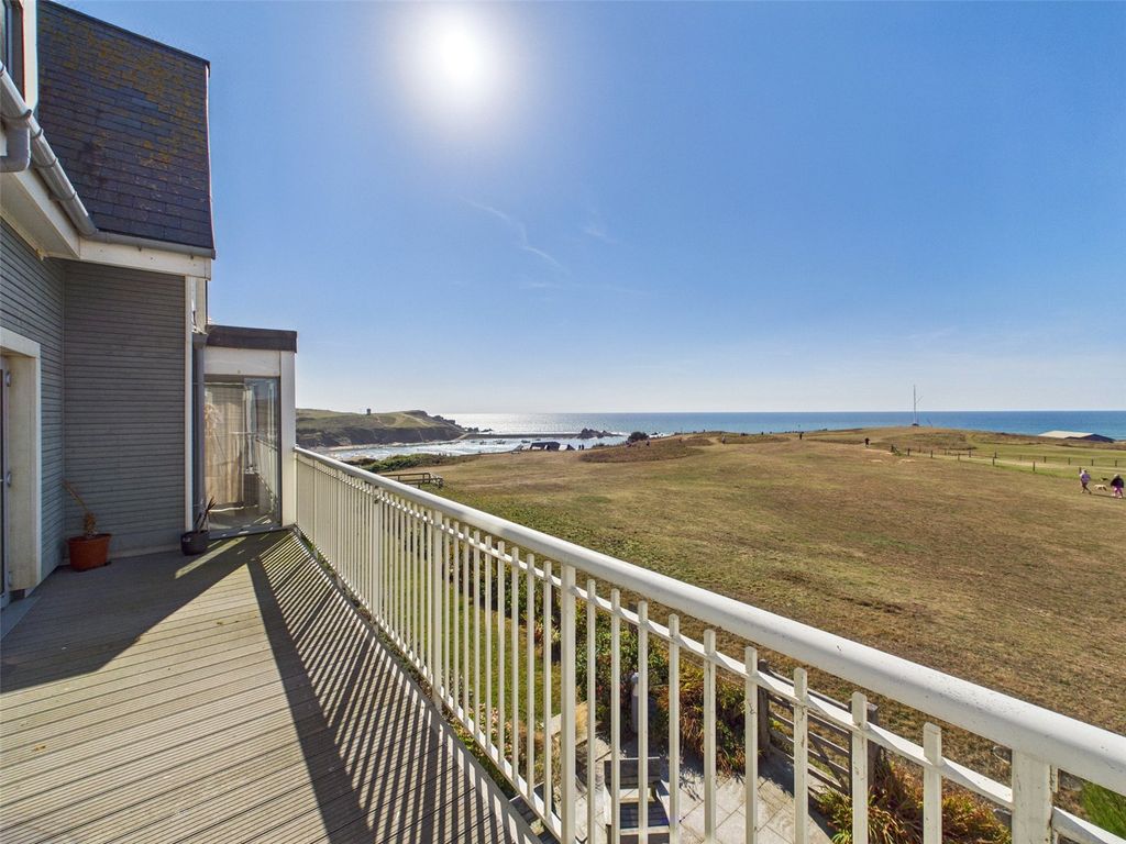 Additional image 2 of 2 bed flat for saleCrooklets Road, Bude, Cornwall EX23