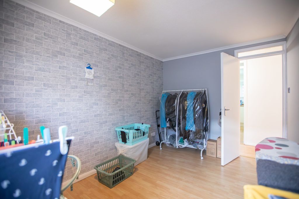 Additional image 15 of 3 bed flat for saleNewburgh, Erskine PA8