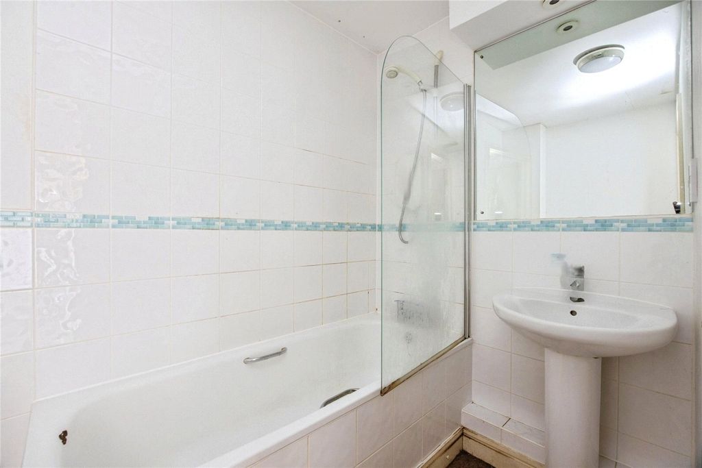 Additional image 10 of 2 bed flat for saleCrockwell Street, Bodmin, Cornwall PL31