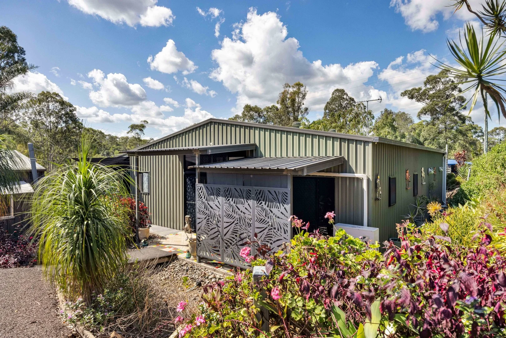 15 Trout Road, The Dawn QLD 4570