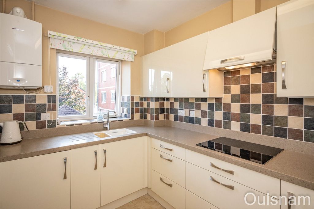 Additional image 3 of 2 bed flat for saleBurcot Lane, Bromsgrove, Worcestershire B60