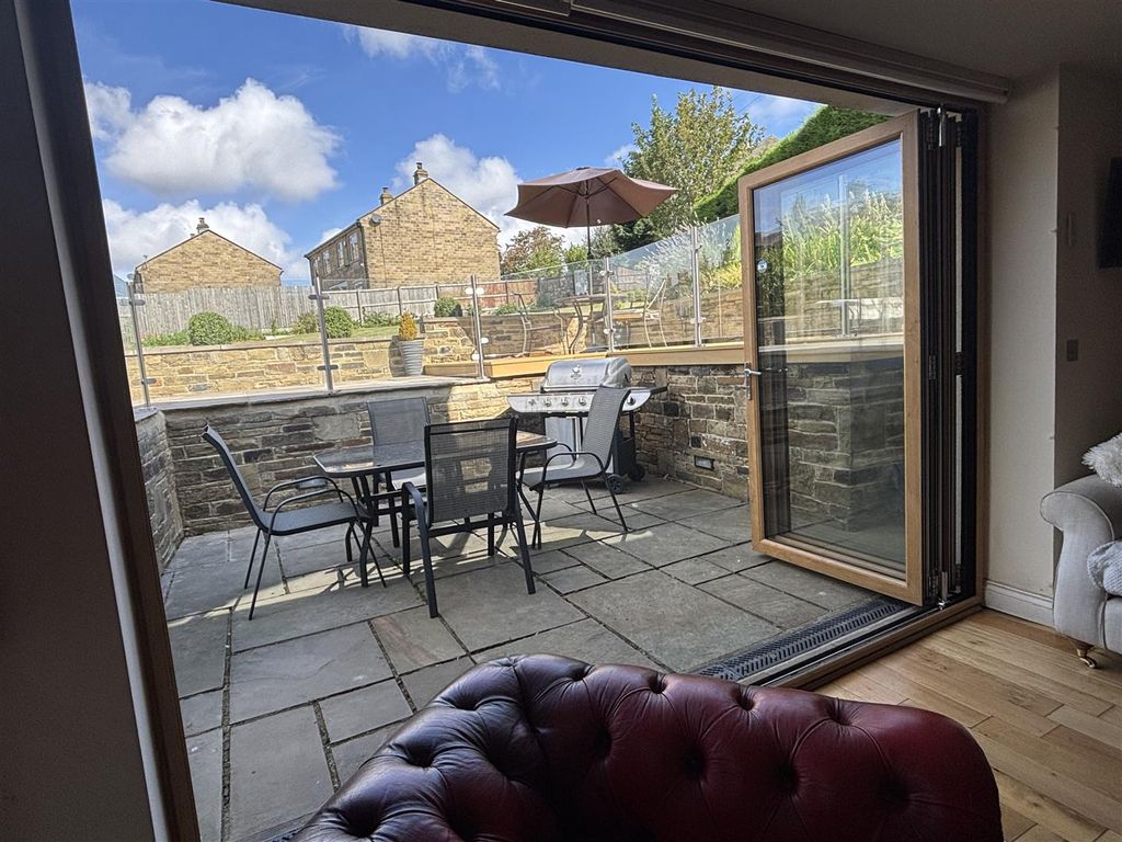 Additional image 8 of 5 bed detached house for saleNew Houses, Back Lyon Street, Queensbury BD13