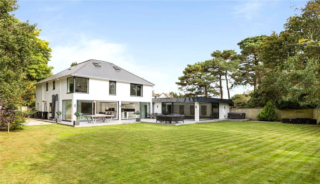 6 bed detached house for saleEast Avenue, Bournemouth BH3