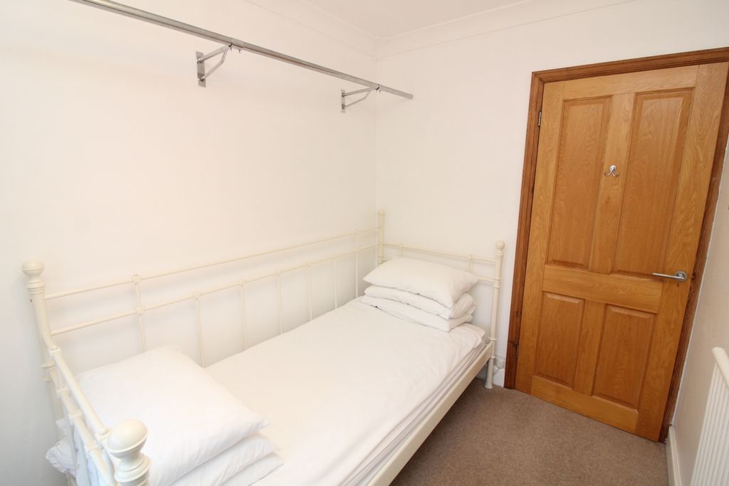 Additional image 27 of 4 bed semi-detached house for sale21 Hamp Green Rise, Bridgwater TA6