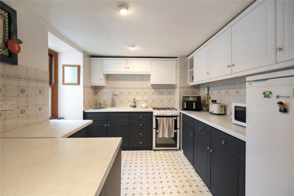 Additional image 8 of 3 bed semi-detached house for saleNorth Street, Braunton, Devon EX33