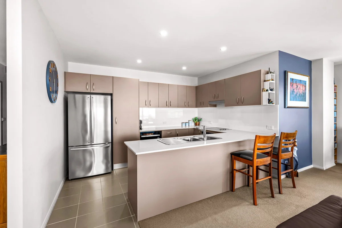 Additional image 5 of 601/215-217 Pacific Highway, Charlestown NSW 2290