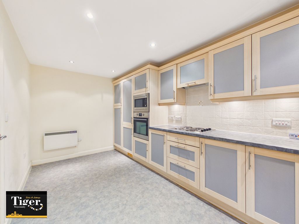 Additional image 8 of 2 bed flat for saleNewton Drive, Blackpool FY3