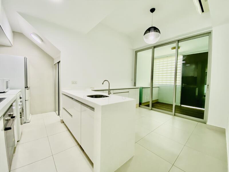 33 Rochester Drive photo 5