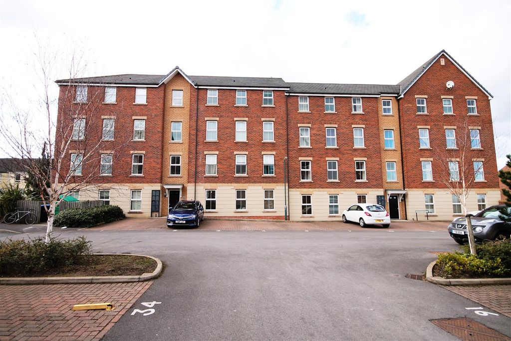 2 bed flat for saleMeadow Rise, Meadowfield, Durham DH7
