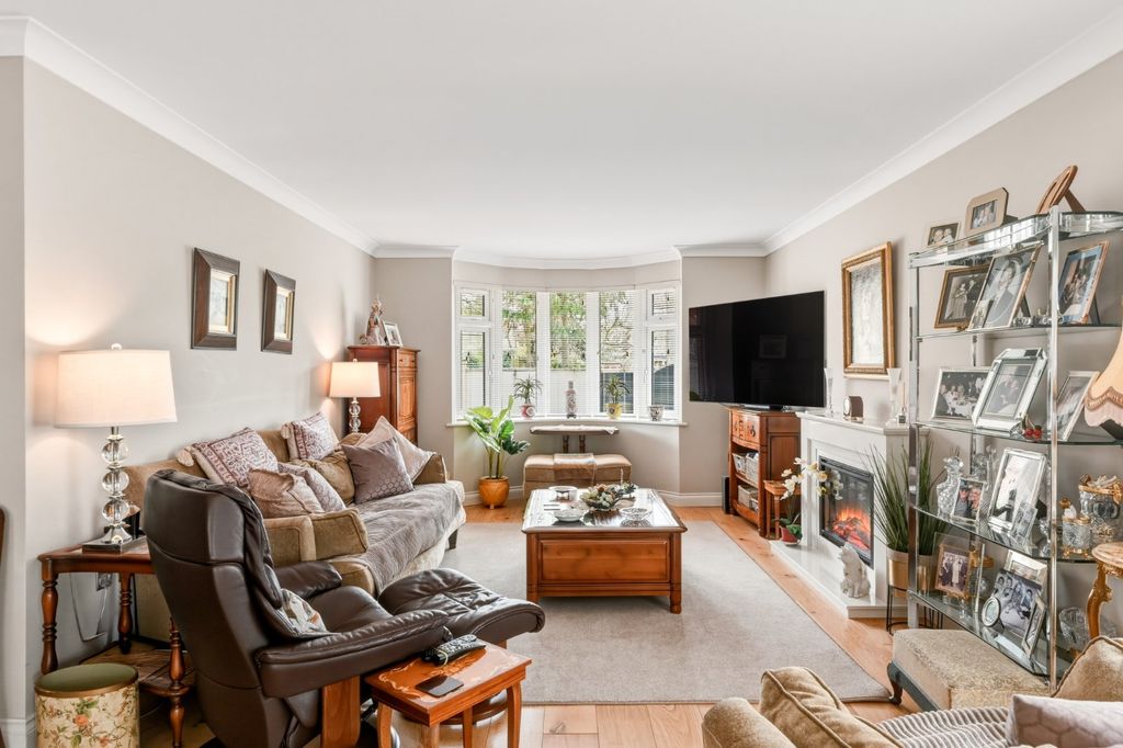 Additional image 4 of 4 bed detached house for saleThe Horseshoe, Tadcaster Road, York YO24