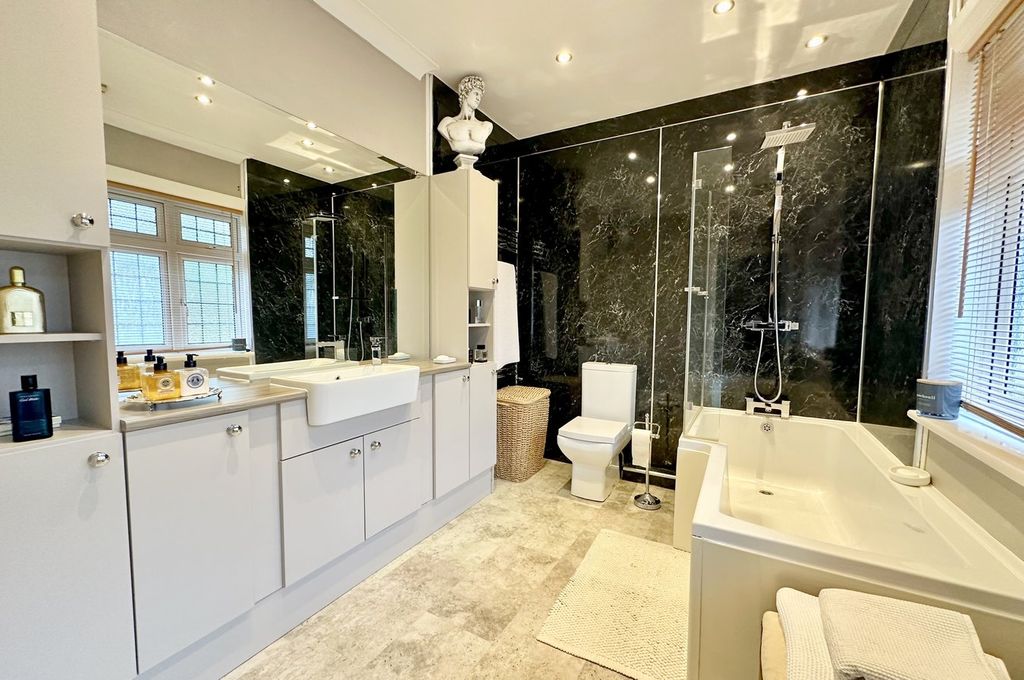 Additional image 29 of 3 bed detached house for saleEast Avenue, Talbot Woods, Bournemouth BH3