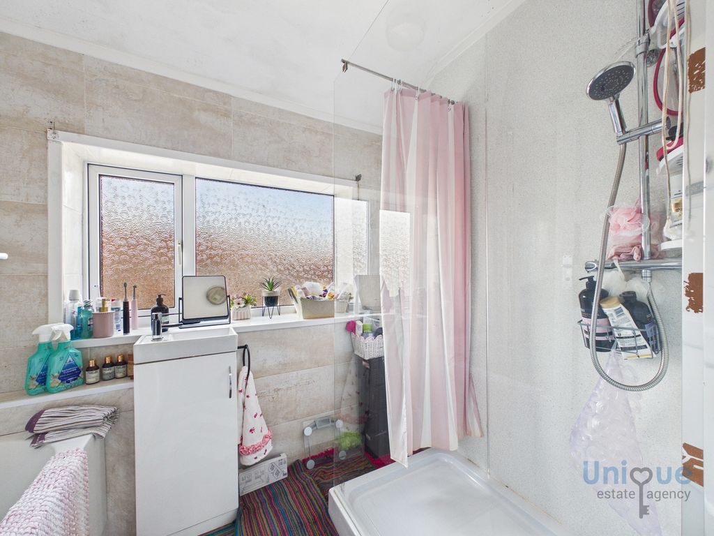 Additional image 14 of 3 bed semi-detached house for saleDrakelowe Avenue, Blackpool FY4