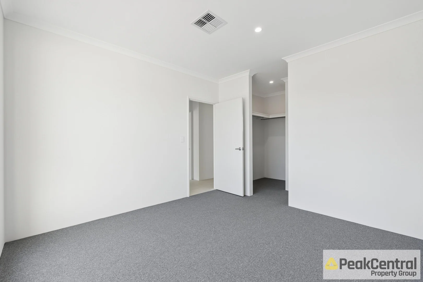 Additional image 3 of 33 Azzurra Loop, Two Rocks WA 6037