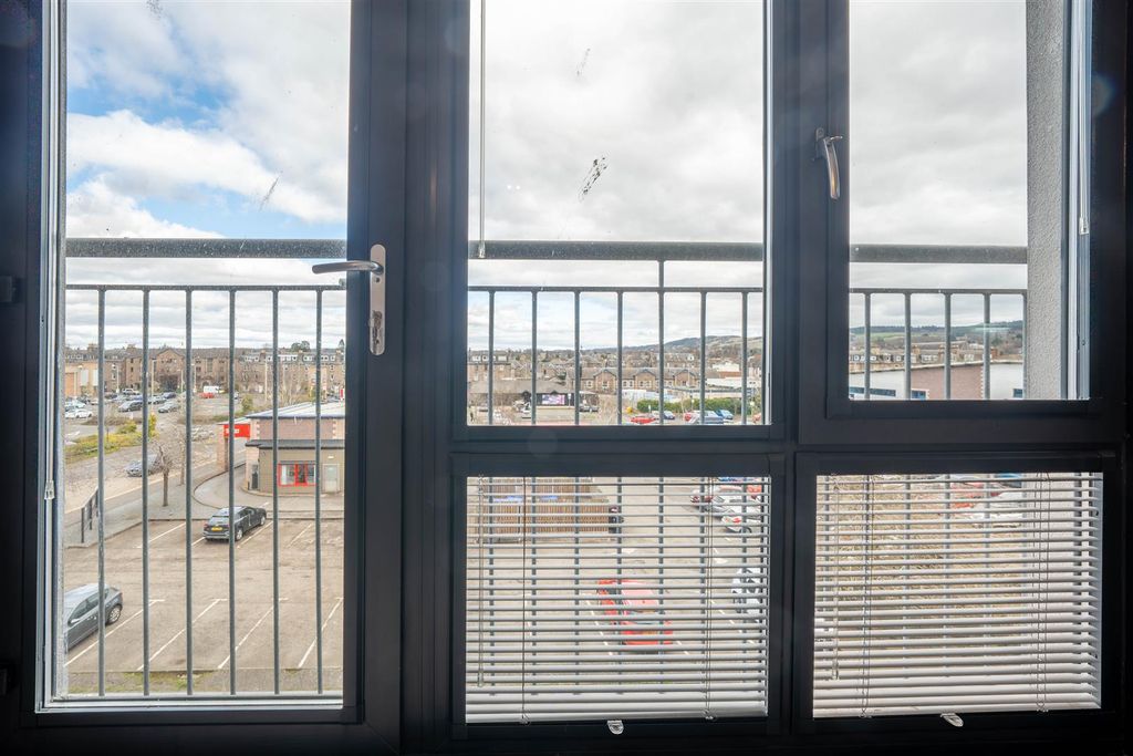 Additional image 11 of 2 bed flat for saleMonart Road, Perth PH1