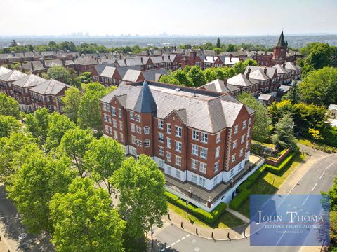 The Boulevard, Woodford Green IG8