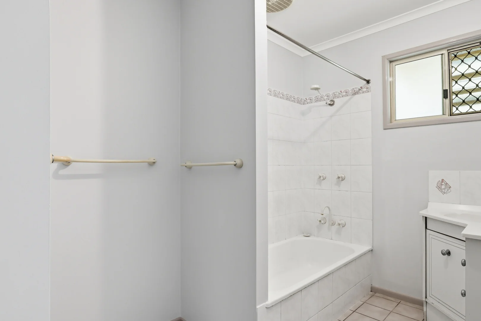 Additional image 12 of 32 Kataryn Avenue, Grasstree Beach QLD 4740