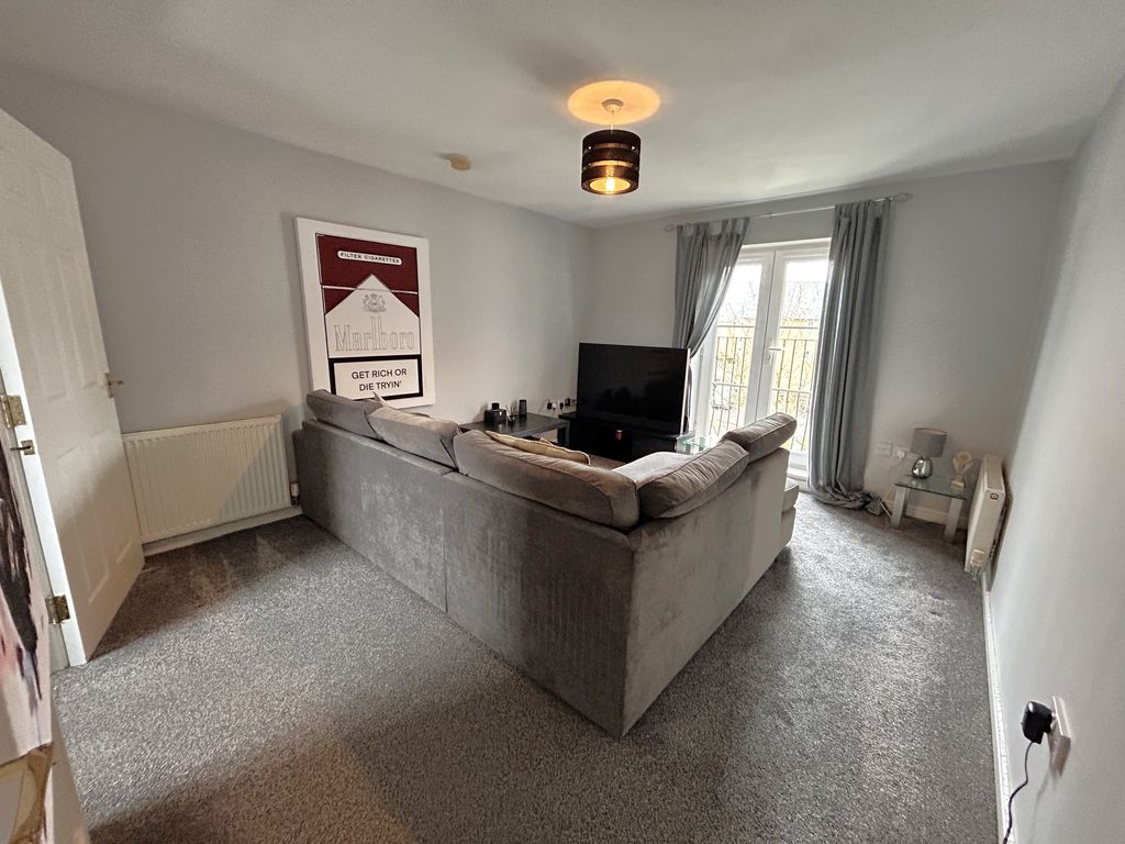 Additional image 7 of 2 bed flat for saleMalyon Close, Braintree CM7