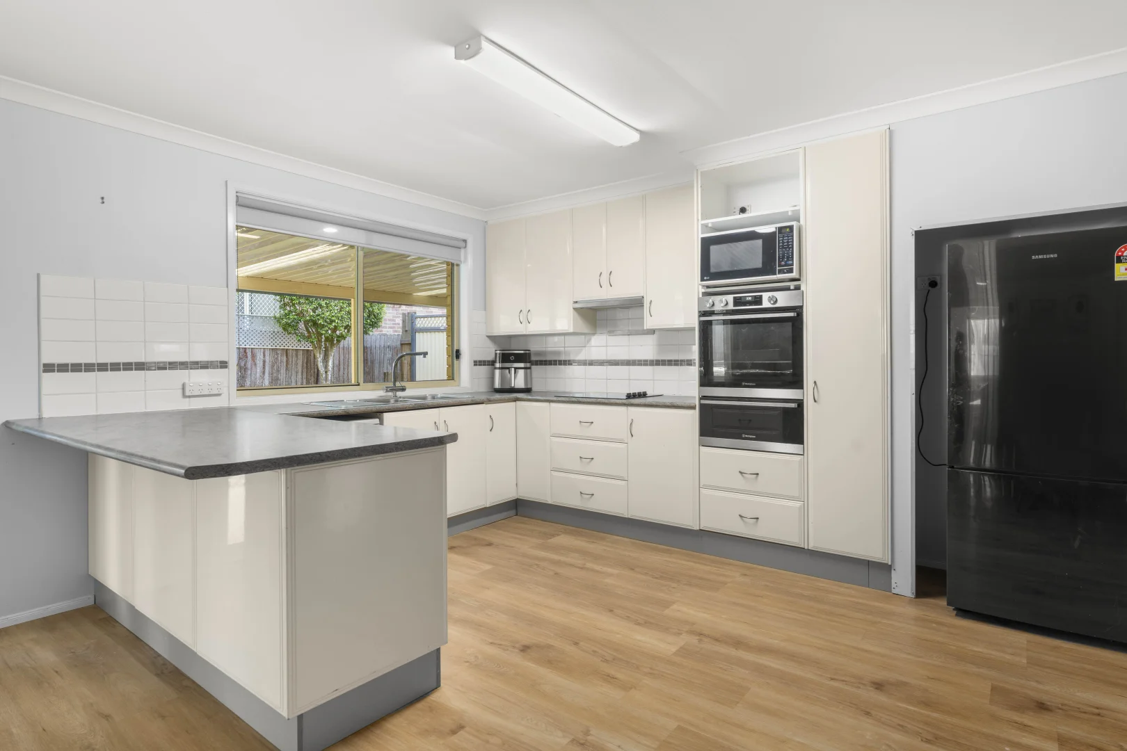 Additional image 12 of 17 Claylands Drive, St Georges Basin NSW 2540