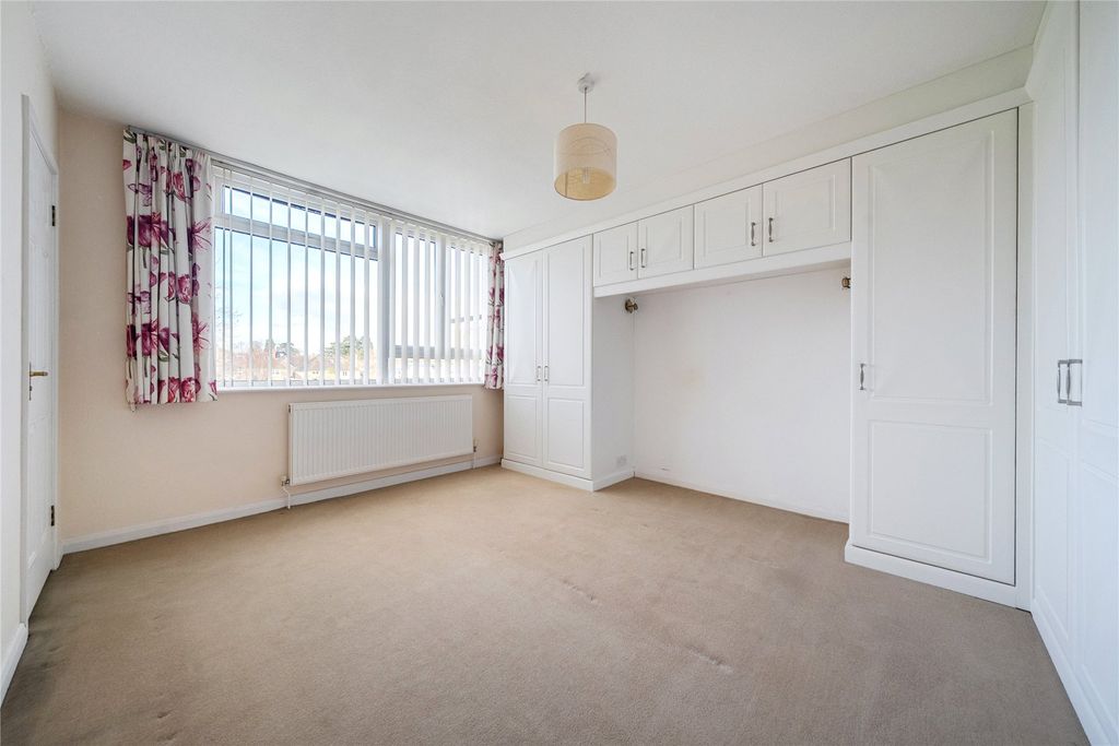 Additional image 14 of 3 bed flat for saleHawthorne Road, Bickley BR1
