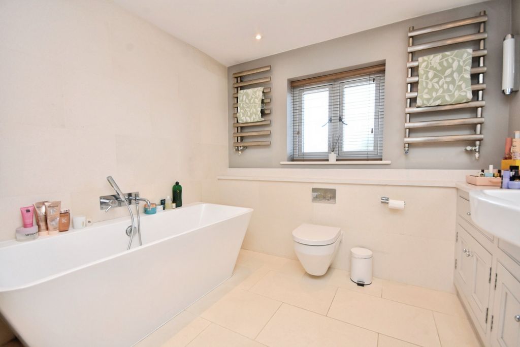 Additional image 25 of 3 bed semi-detached house for saleSeacroft Road, Broadstairs, Kent CT10