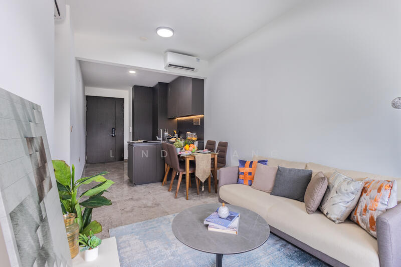 89 Holland Road photo 2