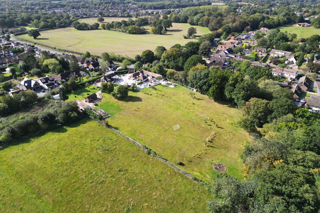 Additional image 48 of 6 bed detached house for saleHay Green Lane, Hook End, Brentwood CM15
