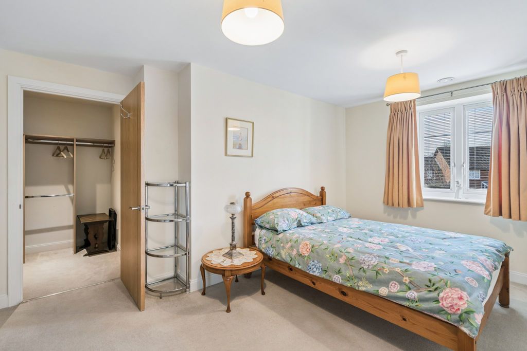 Additional image 11 of 1 bed property for saleMarlow Road, Bourne End SL8