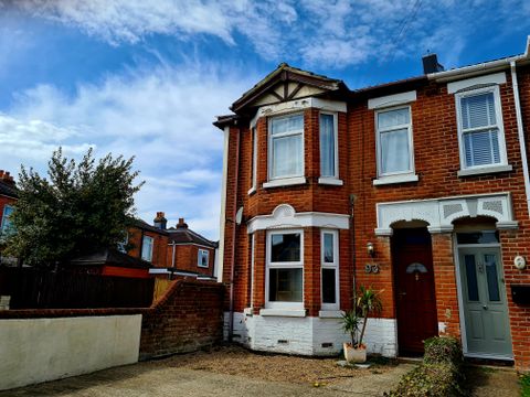 Shirley Park Road, Southampton, Hampshire SO16