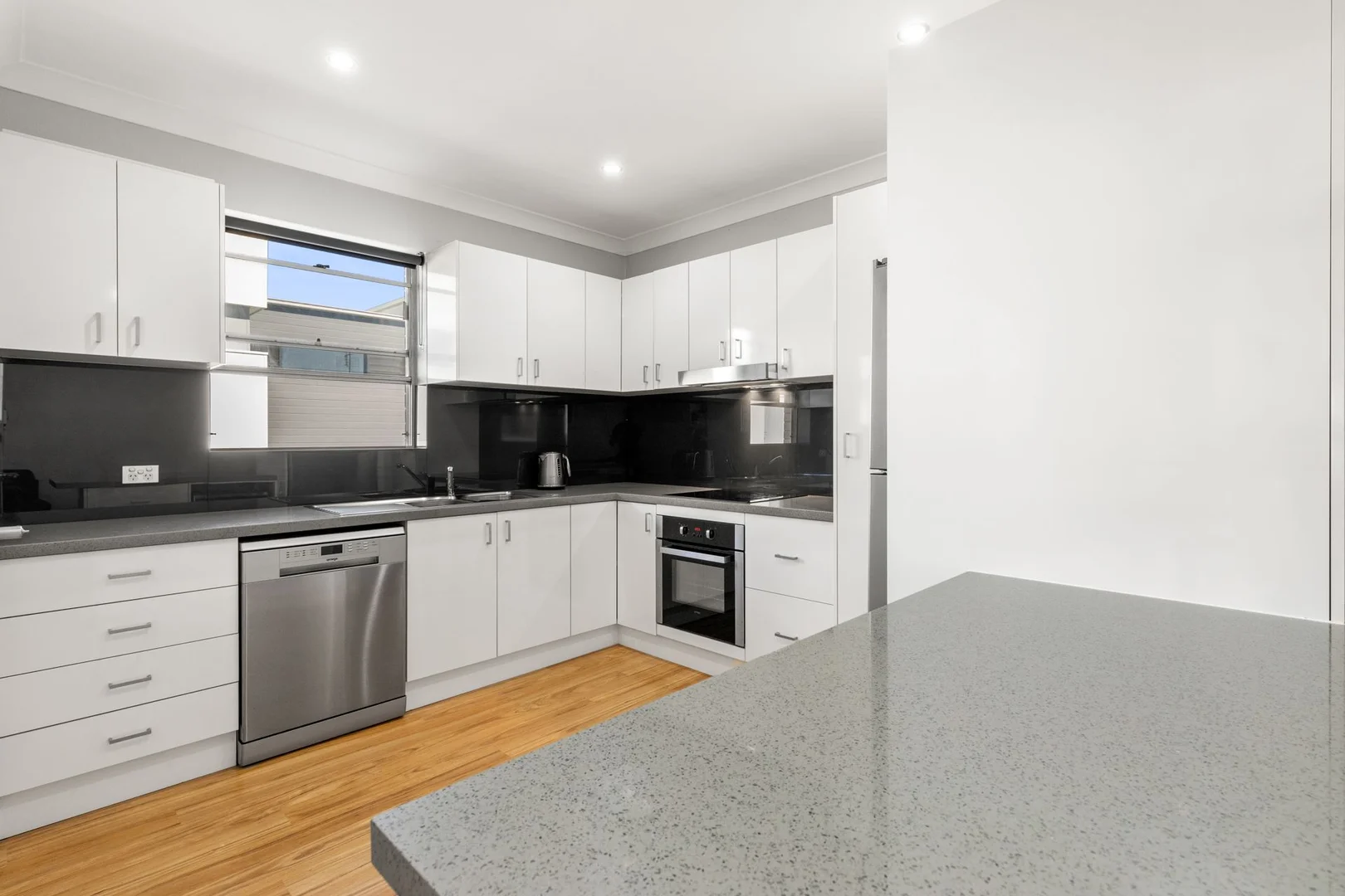 6/34 Selwyn Street, Merewether NSW 2291 photo 2