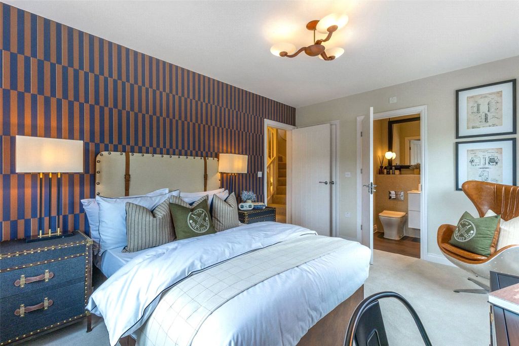 Additional image 13 of 3 bed semi-detached house for saleThe Green, Bolley Avenue, Bordon GU35