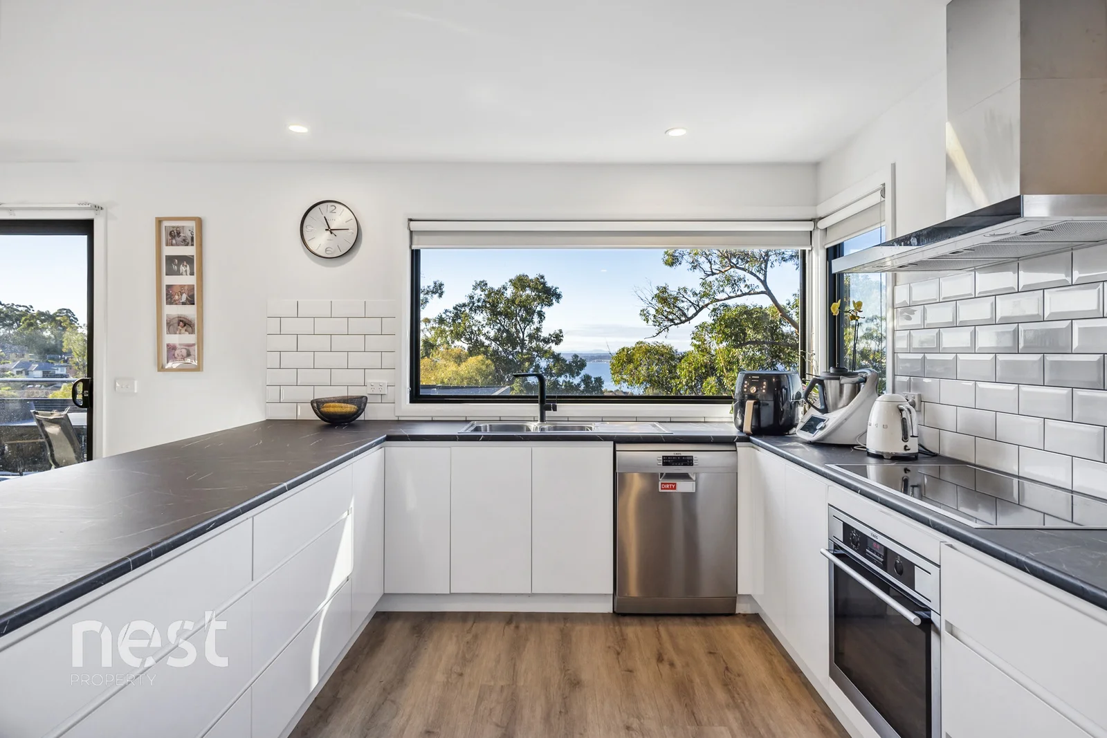 Additional image 7 of 1/96 Tingira Road, Blackmans Bay TAS 7052