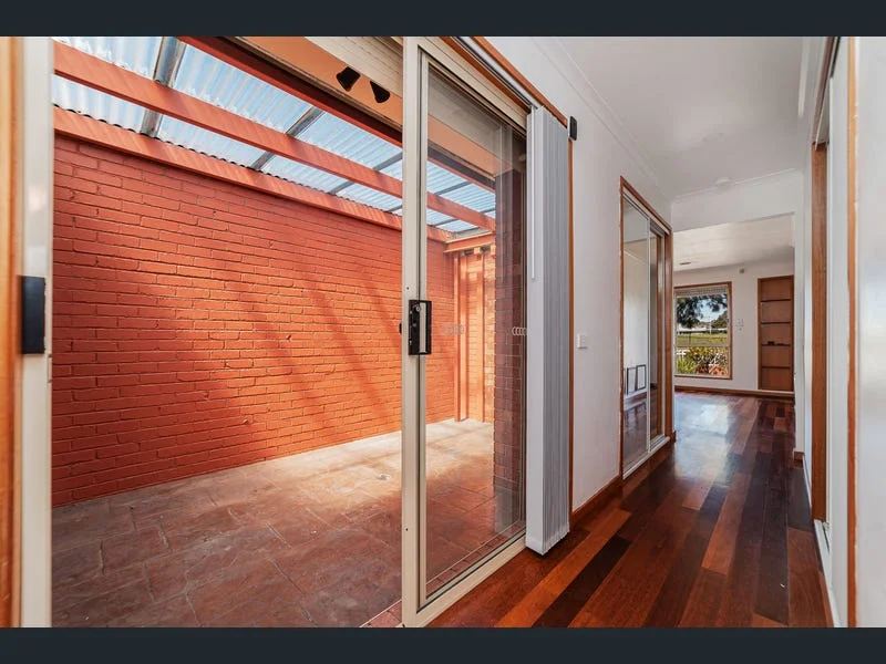 Additional image 24 of 11 Rostron Way, Roxburgh Park VIC 3064